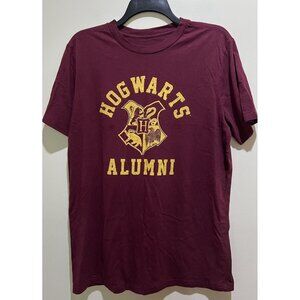 Hogwarts Alumni Short Sleeve T-Shirt ~ Large ~ Unisex ~ Burgundy